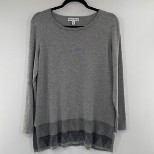3For$20 Rebecca Melone Gray Sweater Geometrical Design Hem size Medium